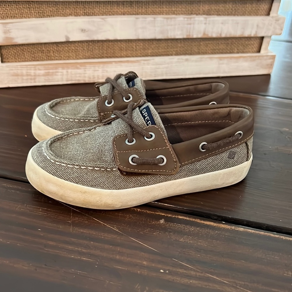 Sperry shoes